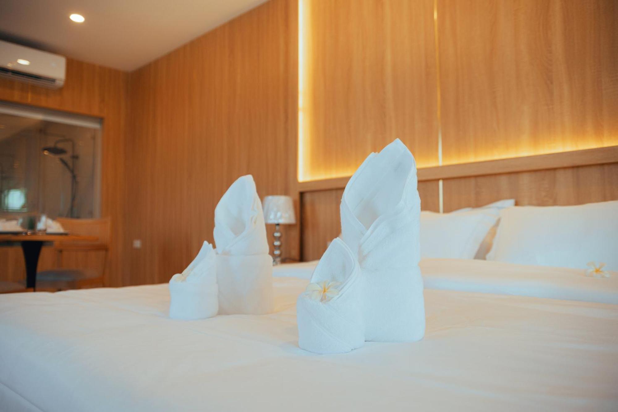 The Elephant Crossing Hotel Vang Vieng Εξωτερικό φωτογραφία