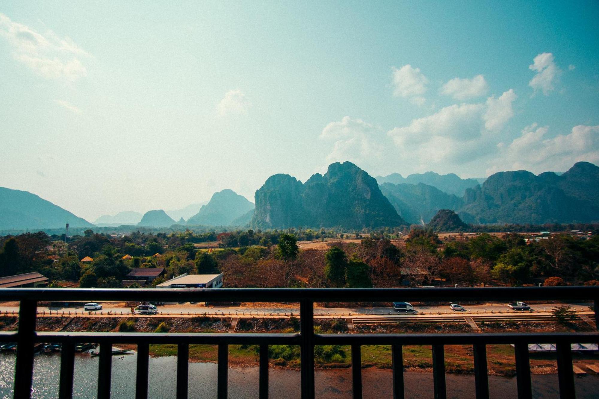 The Elephant Crossing Hotel Vang Vieng Εξωτερικό φωτογραφία